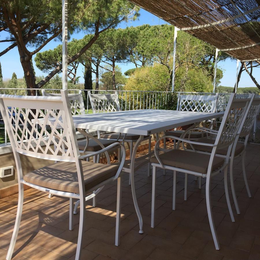 Relais Le Fornacelle Aparthotel Кастането Кардучи Екстериор снимка