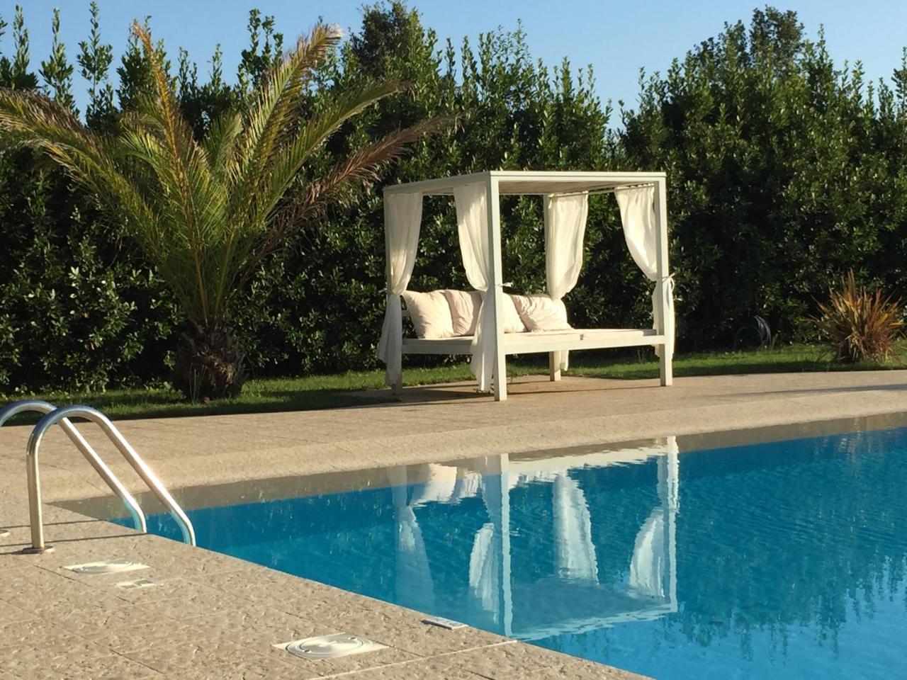 Relais Le Fornacelle Aparthotel Кастането Кардучи Екстериор снимка